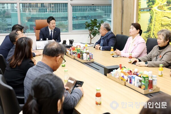 경기도의회 간담회 (사진 : 경기도장애인복지단체연합회)